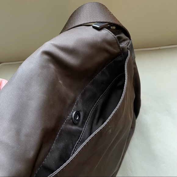 TUMI Lugano Messenger Bag; Dark Brown Lugano Crossbody Bag - Picture 5 of 6